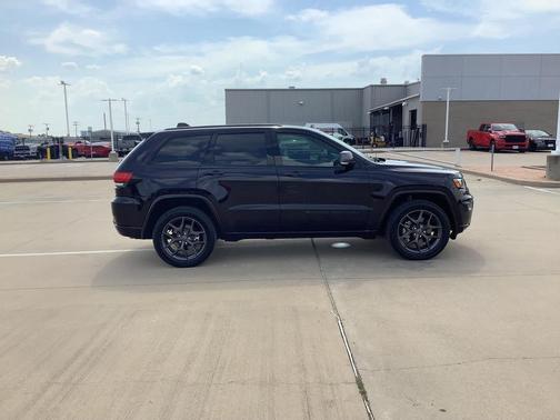 2021 Jeep Grand Cherokee 80th Anniversary 4X4