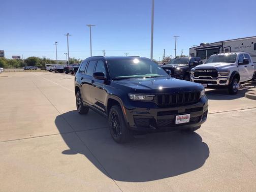 2025 Jeep Grand Cherokee L Altitude