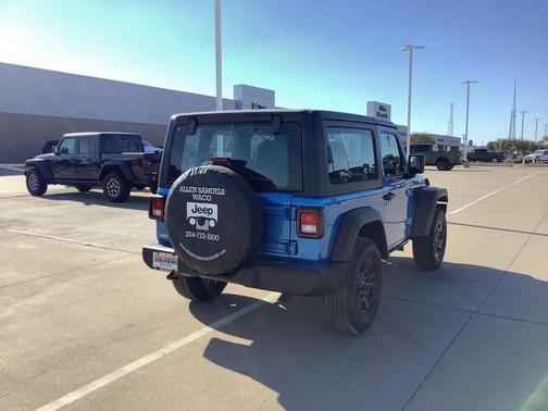 2025 Jeep Wrangler Sport