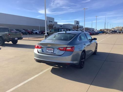 2024 Chevrolet Malibu FWD 1LT