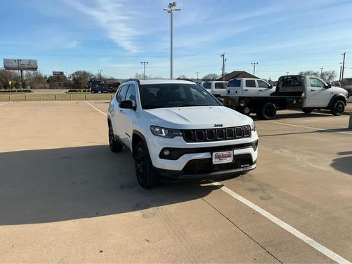 2026 Jeep Compass Latitude
