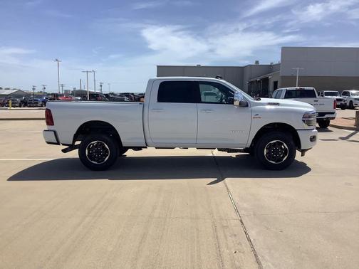 2025 RAM 2500 Laramie Crew Cab 4x4 6'4' Box