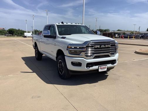 2025 RAM 2500 Laramie Crew Cab 4x4 6'4' Box