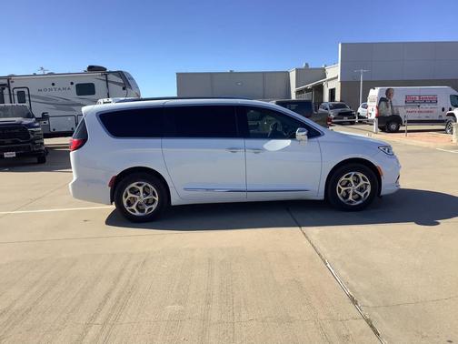2021 Chrysler Pacifica Limited