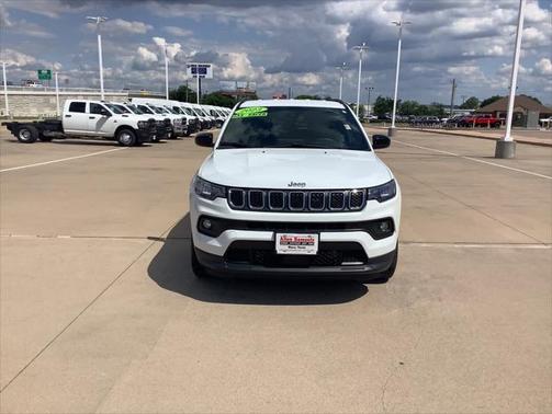 2023 Jeep Compass Latitude 4x4