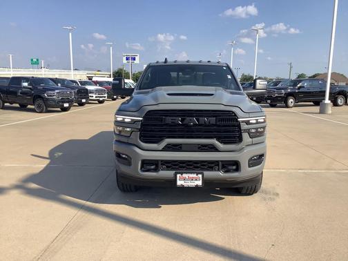 2025 RAM 2500 Laramie Crew Cab 4x4 6'4' Box