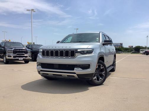 2023 Jeep Wagoneer Series III 4x2