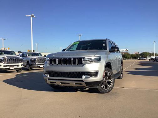 2023 Jeep Wagoneer Series III 4x2