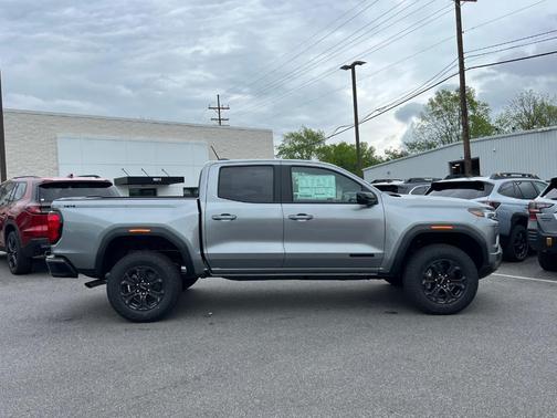 2025 GMC Canyon Elevation