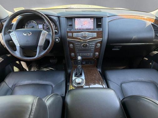 Liquid Platinum 2017 INFINITI QX80