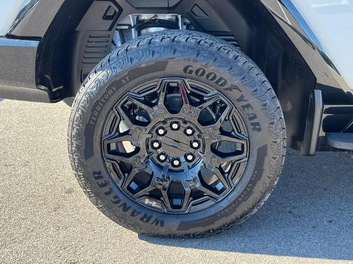 2025 GMC HUMMER EV Pickup 2X