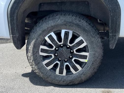 2025 GMC Sierra 2500 Denali Ultimate