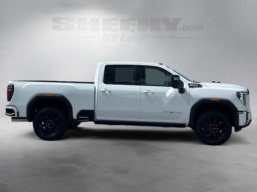 2025 GMC Sierra 2500 AT4