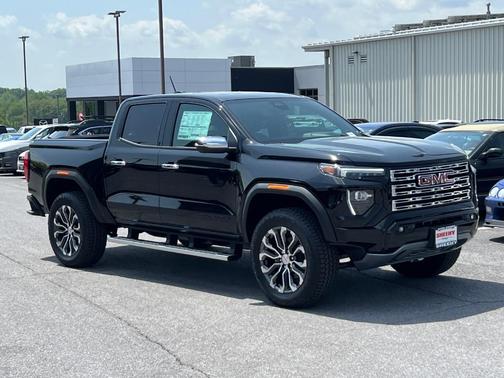 2025 GMC Canyon Denali