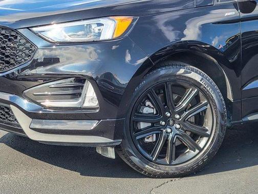 2024 Ford Edge ST Line