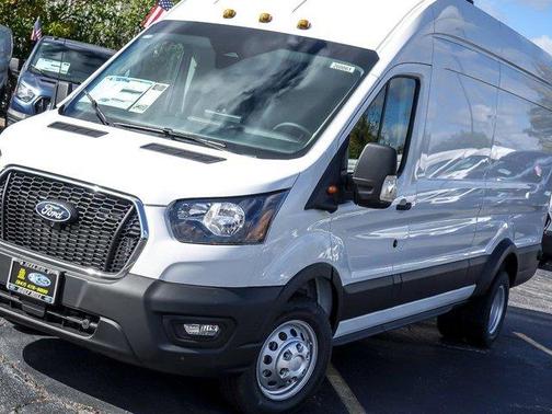 2026 Ford Transit-350 