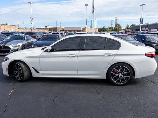 2021 BMW 530 i xDrive
