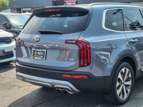 2020 Kia Telluride S