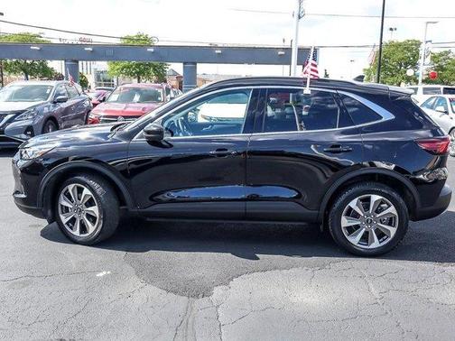 2024 Ford Escape Platinum