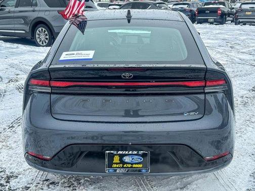 2025 Toyota Prius XLE