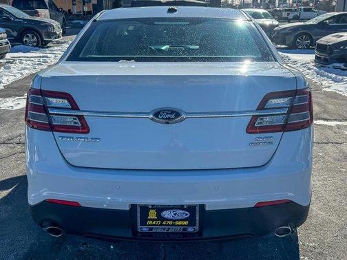 2016 Ford Taurus SEL