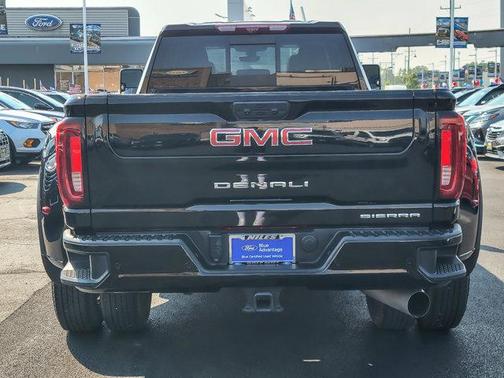 2022 GMC Sierra 3500 Denali