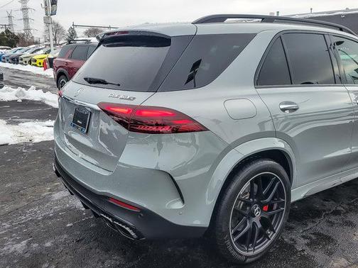 2025 Mercedes-Benz AMG GLE 63 S