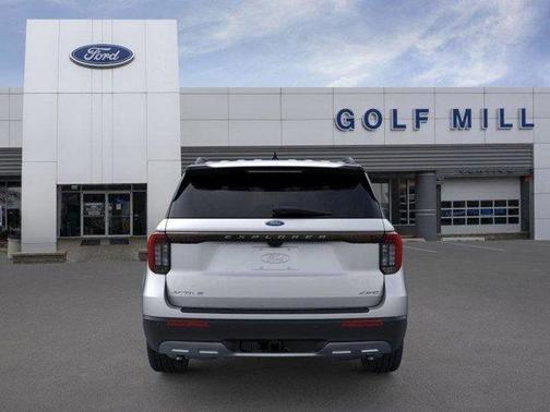 2025 Ford Explorer Active