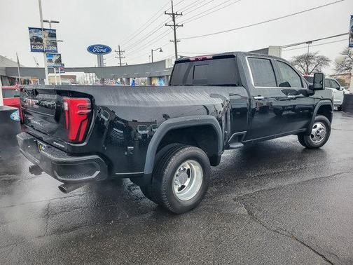 2024 GMC Sierra 3500 Denali