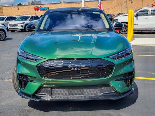 2025 Ford Mustang Mach-E Premium