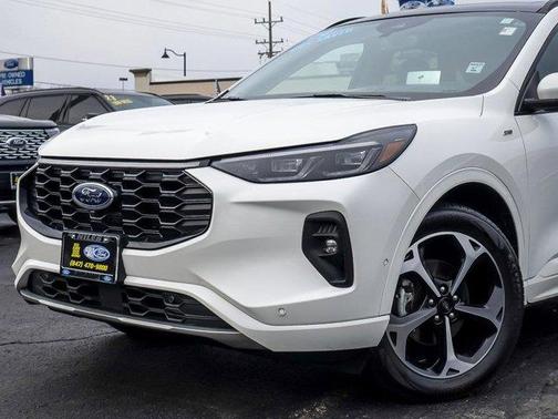 2024 Ford Escape ST-Line Elite