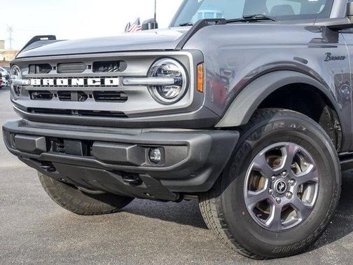 Carbonized Gray Metallic 2023 Ford Bronco Big Bend