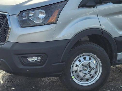 2026 Ford Transit-350 