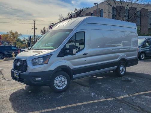 2026 Ford Transit-350 