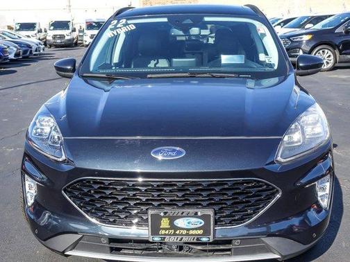 2022 Ford Escape Titanium Hybrid