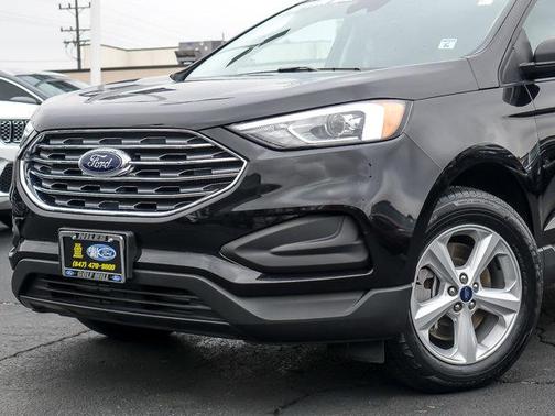 2022 Ford Edge SE