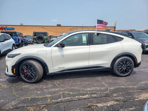 2025 Ford Mustang Mach-E Premium