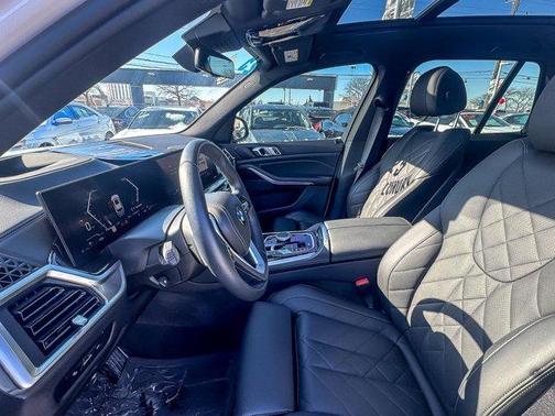 2025 BMW X5 xDrive40i