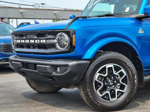 2023 Ford Bronco Outer Banks
