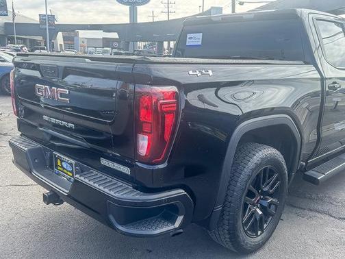 2022 GMC Sierra 1500 Limited Elevation