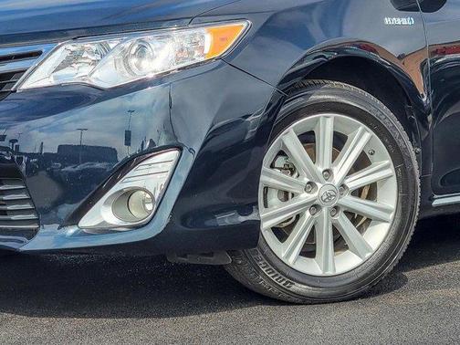 2012 Toyota Camry Hybrid XLE