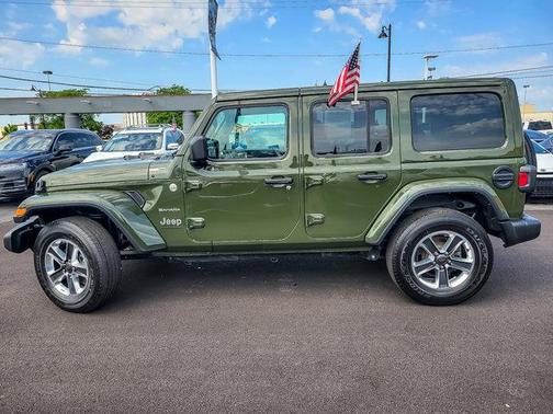 2023 Jeep Wrangler Sahara