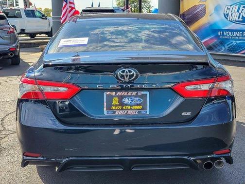 2018 Toyota Camry SE