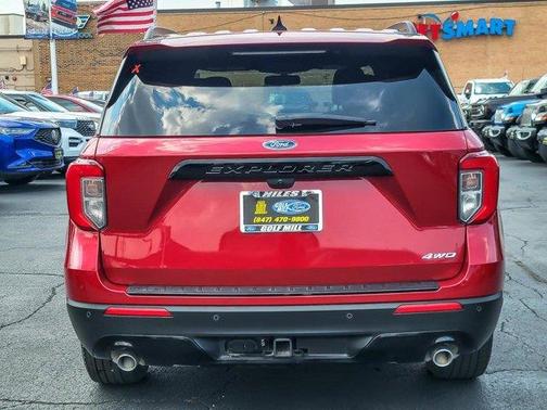 2022 Ford Explorer ST-Line