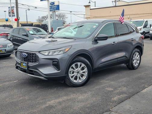 Carbonized Gray Metallic 2023 Ford Escape Active