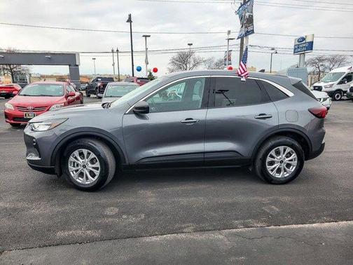 Carbonized Gray Metallic 2023 Ford Escape Active