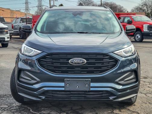 2023 Ford Edge SE