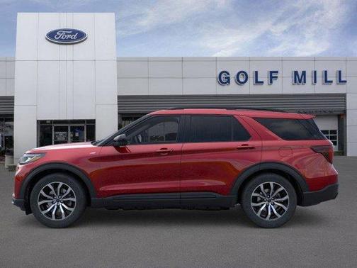 2025 Ford Explorer ST-Line