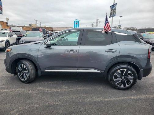 2025 Nissan Kicks SV