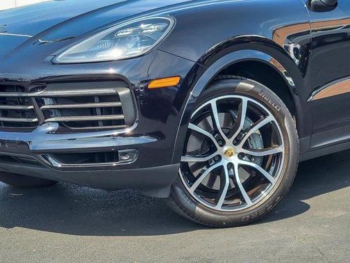 2022 Porsche Cayenne S Platinum Edition